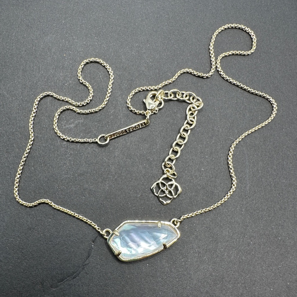 Kendra Scott Cami Necklace in Gold Ivory